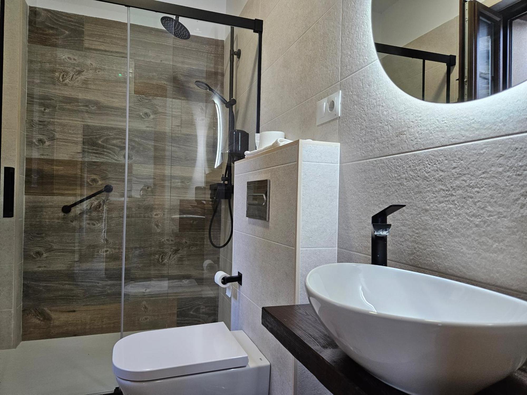 Apartamentos Rurales Lola Penarronda Кастропол Екстериор снимка